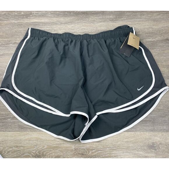 Nike Women's 3XL Tempo Dri-Fit 847761-060 Gray Running Shorts New - Picture 1 of 8